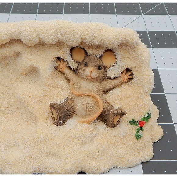 Charming Tails Maxine Making Snow Angels Mouse Figurine 5 inch Silvestri - Picture 5 of 6